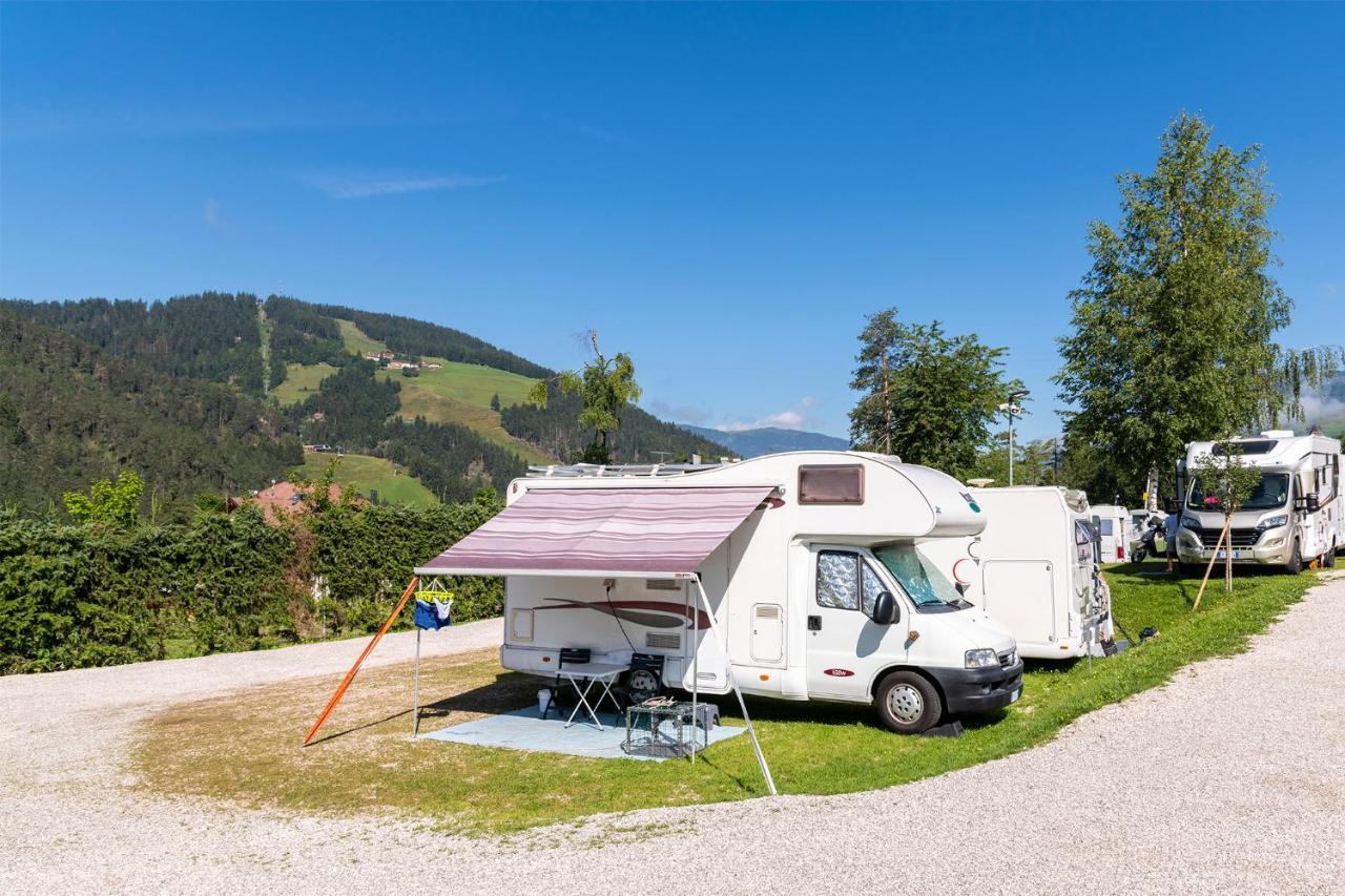 Camping Al Plan Dolomites Hotel San Vigilio Di Marebbe Exterior foto